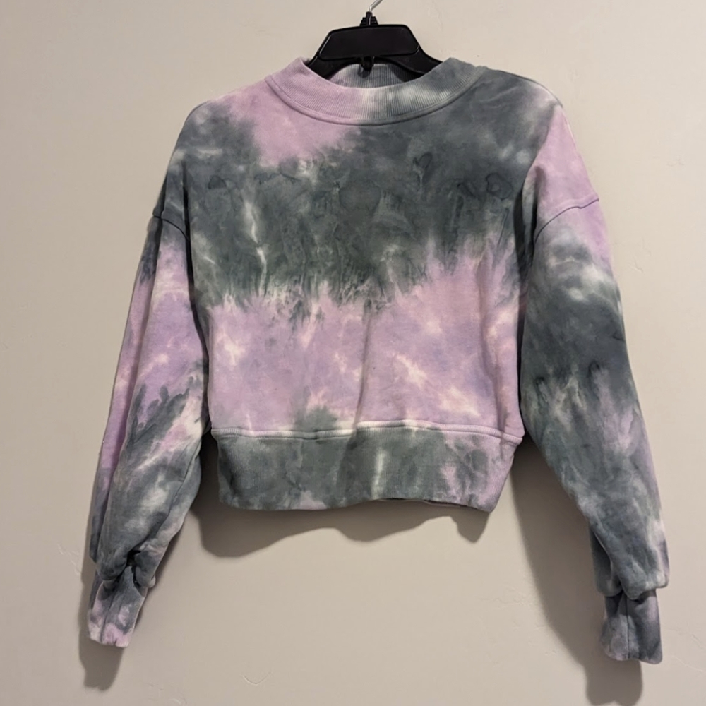 All in Favor Tye Dye Puff Crop Sweatshirt
